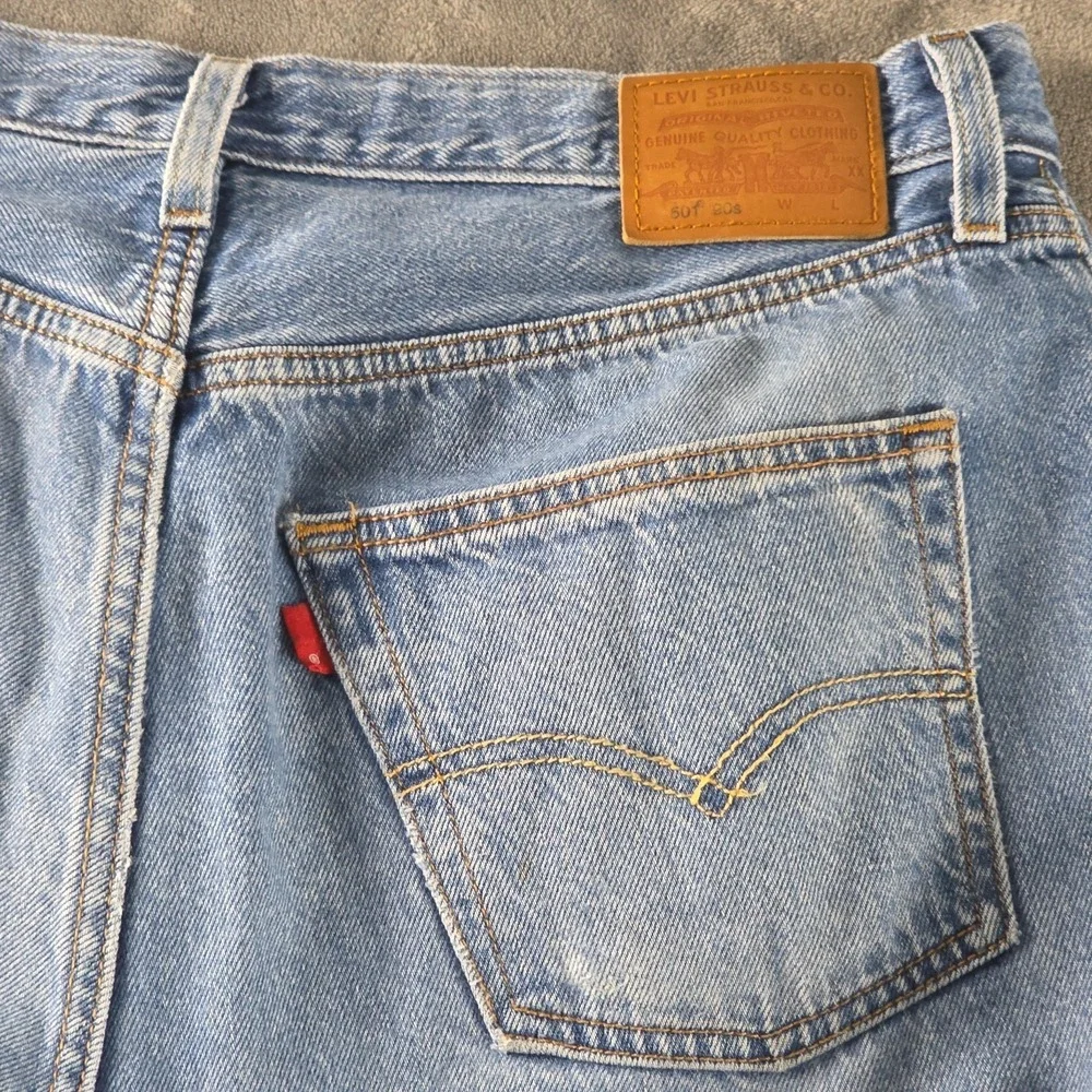 Levis *** broken